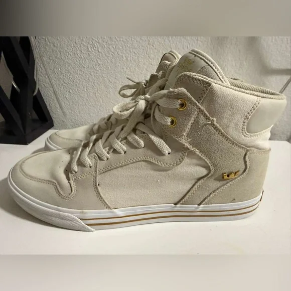 Supra Men's Cream High-Top Sneakers - Picture 3 of 6